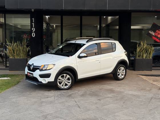 RENAULT SANDERO 1.6 STEPWAY 8V FLEX 4P AUTOMATIZADO